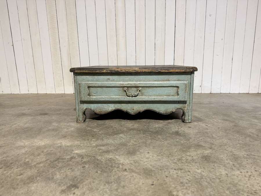 20th century French painted coffee table with drawers